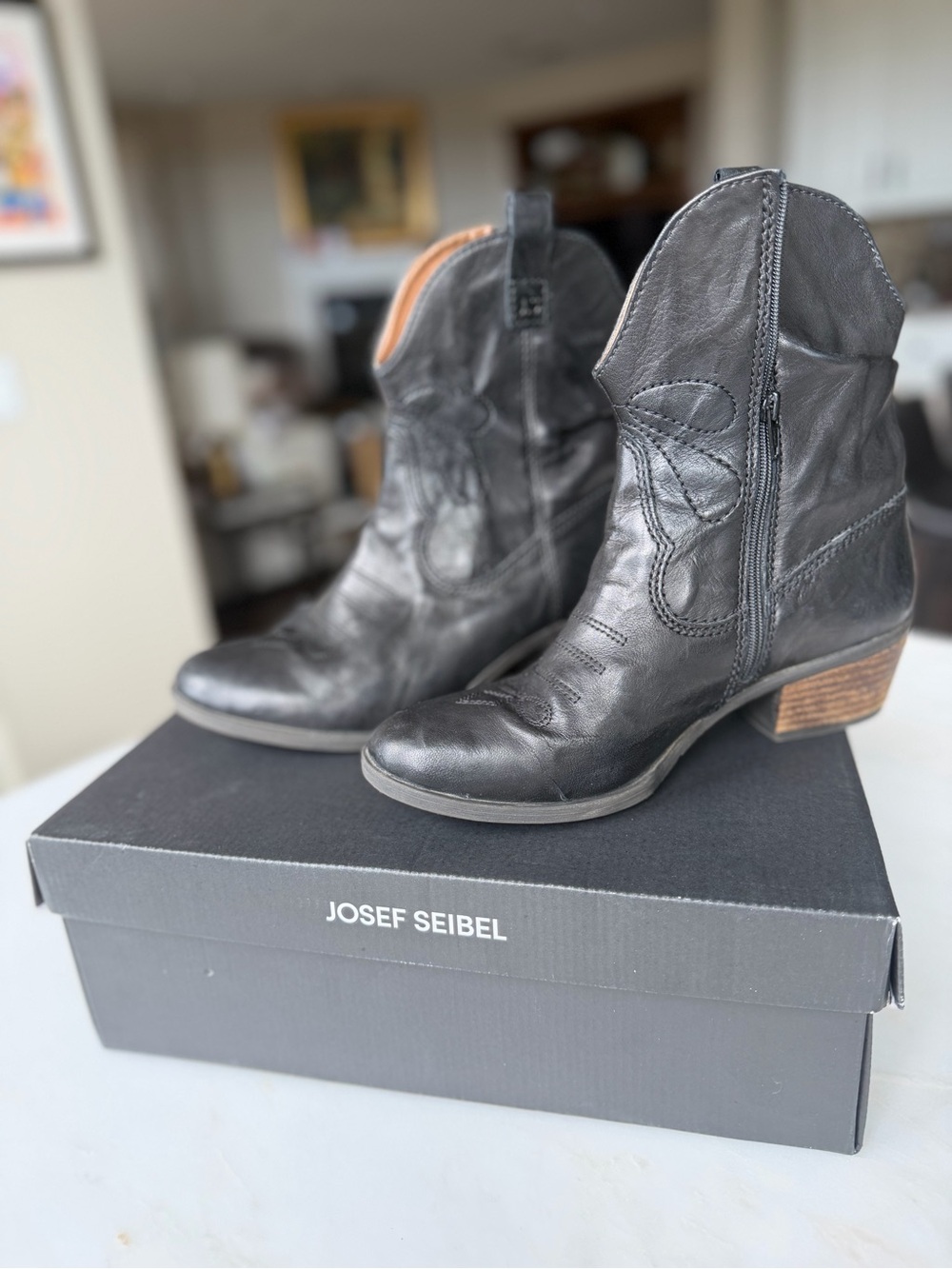 Josef Seibel Western Black Leather Ankle Boots size 38